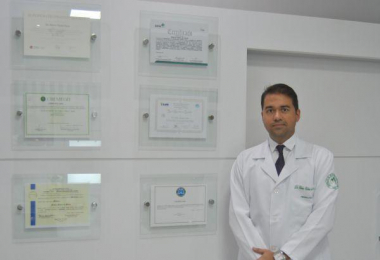 Dr. Flávio Vieira de Faria