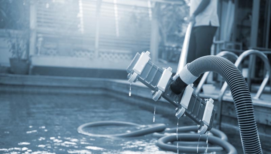 Segurança e higiene em primeiro lugar: aprenda a cuidar da piscina